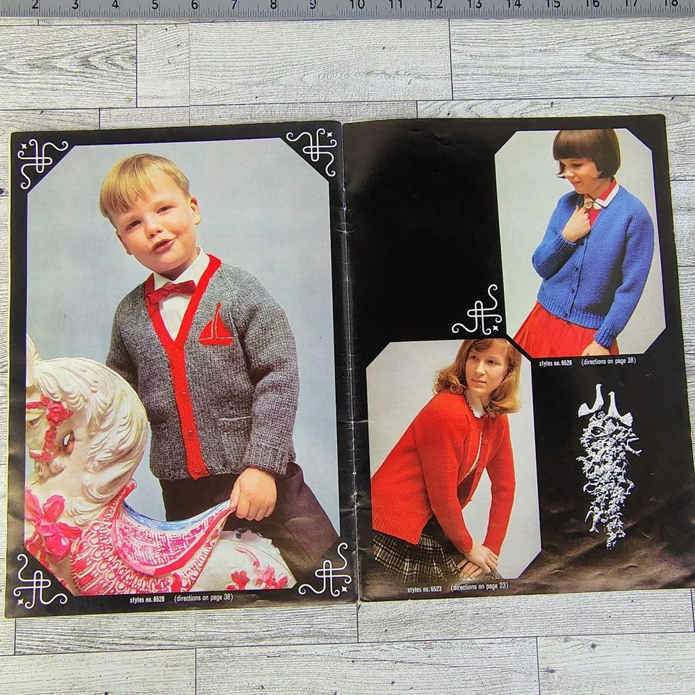 Brunswick Volume 626 Wonderland – 1968 Vintage‎ Kids' Knitting Pattern Booklet